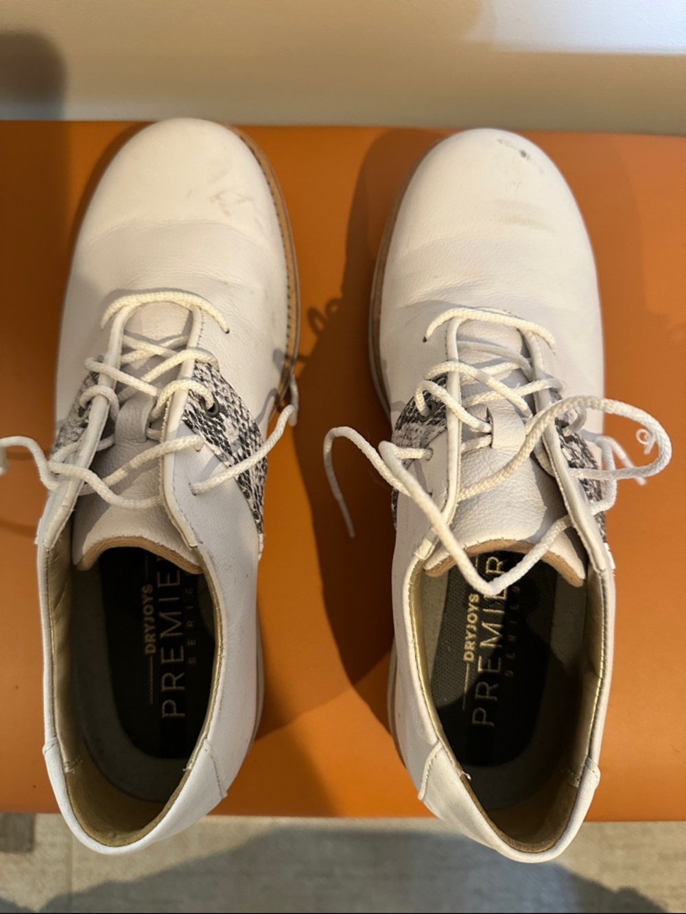 DRYJOYS Premier White Leather Golf Shoes with Snake-Print Accent